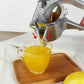 ⚡【Juicer i rustfritt stål】— 50% RABATT BLINDSALG! Lag en «vitamin-tornado» på 30 sekunder! 🍹🔥