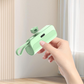 Bærbar Powerbank med Høy Kapasitet og Innebygde Kabler