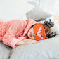 🥳 2026 HIT-SALG 🥳 💞 50.000+ SOLGT! 🎧😴 30% RABATT! Barnes Bluetooth-hodebånd – 2-i-1: mykt hodebånd og sovemaske. Perfekt til reising eller lur. 🧸✨