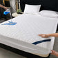 🛏️ 50% RABATT! Vattert Vanntett Madrassbeskytter – Beskytter Mot Søl & Flekker! ✨ Myk & Pustende – Perfekt for En God Natts Søvn. 🔒 Dyb Lomme – Sitter Godt På Plass. Kjøp 3 for 10% Ekstra Rabatt! 🏠
