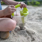 ⛱️ To-delt sandform med håndtak! Perfekt for barnas strandmoro, supertilbud!