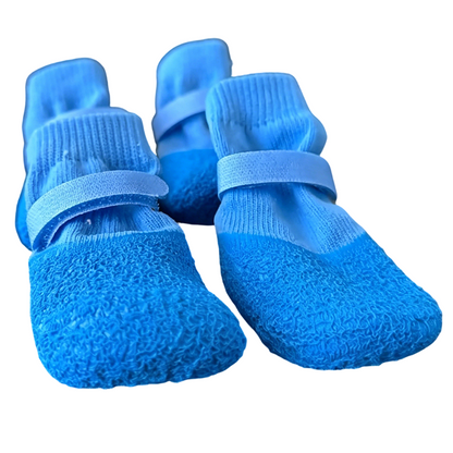 🔥 50% RABATT! Vanntette & Skilsikre Potesokker for Hunder – Beskytt Potene mot Vann, Gjørme & Varme Asfalt! 🐾 Med Sklisikker Gummisåle & Justerbar Borrelås – Sitter Perfekt på Labbene. 👟 Pustende Strikk – Perfekt for Aktive Hunder!