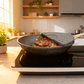 ⏳Tidsbegrenset 50% RABATT⏰Foldbar silikonlokk mot sprut og søl – passer til kjeler og panner 🍲