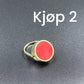💄 2-i-1 Unisex Ring med Skjult Rom – Oppbevar Piller eller Lipgloss Diskret & Stilig! ✨ Rustfritt Stål & Elegant Akrylinnlegg – Perfekt for Hverdag, Reiser & Nødsituasjoner.